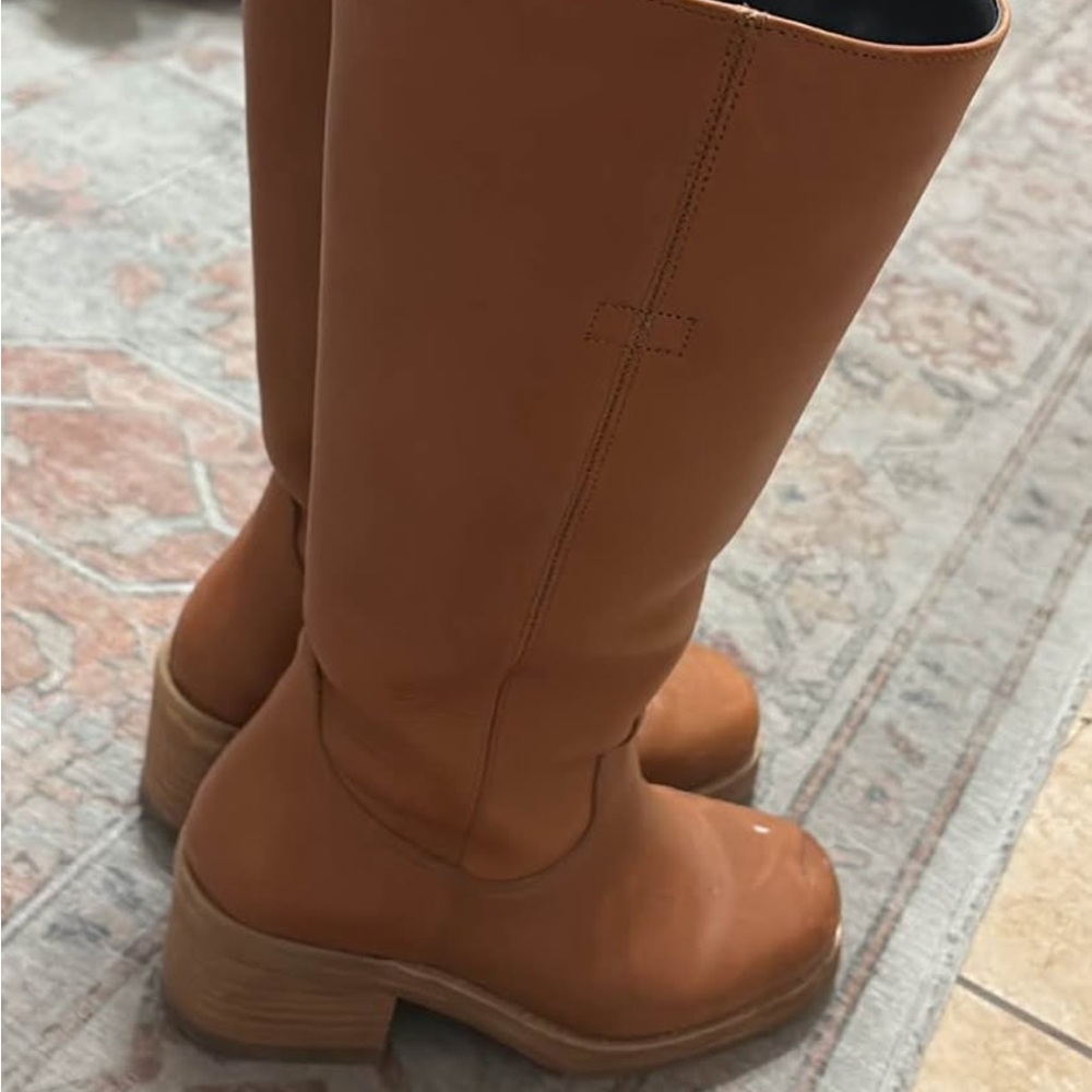 Dingo Vagabond boot size 7.5 women’s